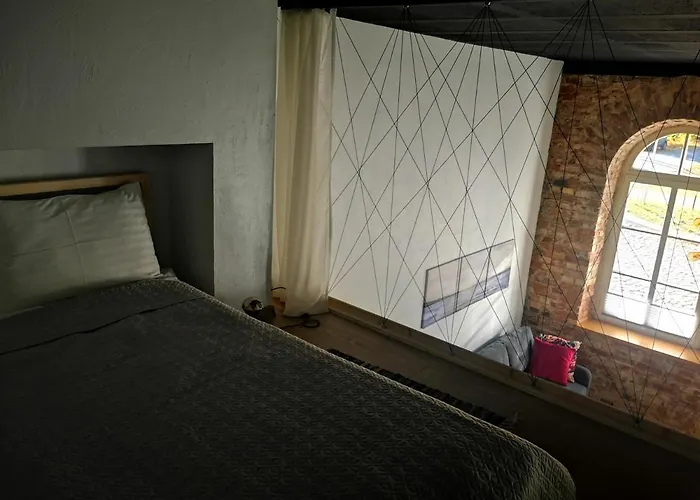 Botanical Garden Apartment *